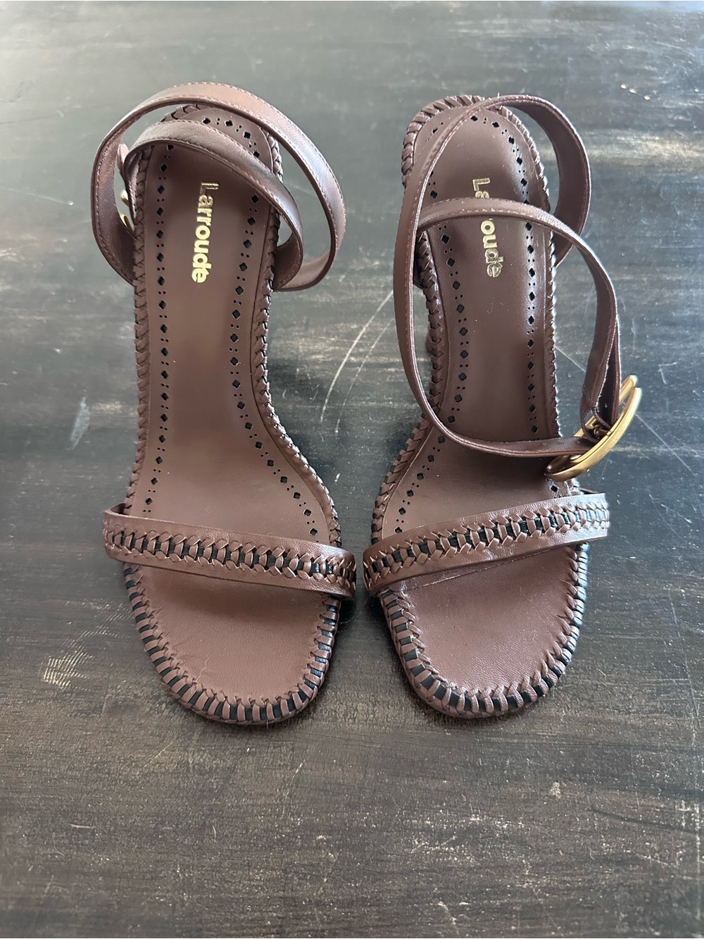 NWOB Larroudé Verona Brown whipstitch Leather Ankle-Strap Sandals Sz 6.5